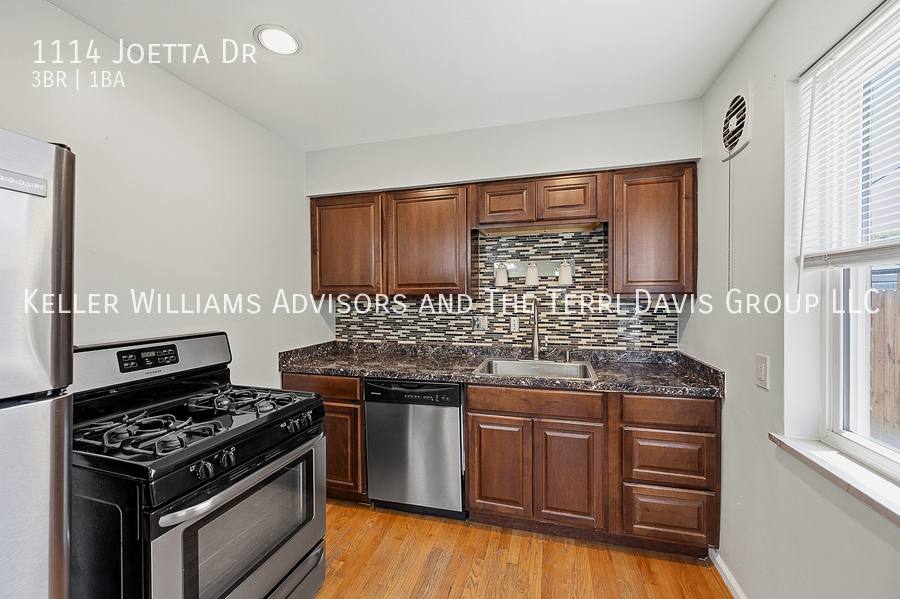 House for rent at 1114 Joetta Dr, Cincinnati, OH 45230