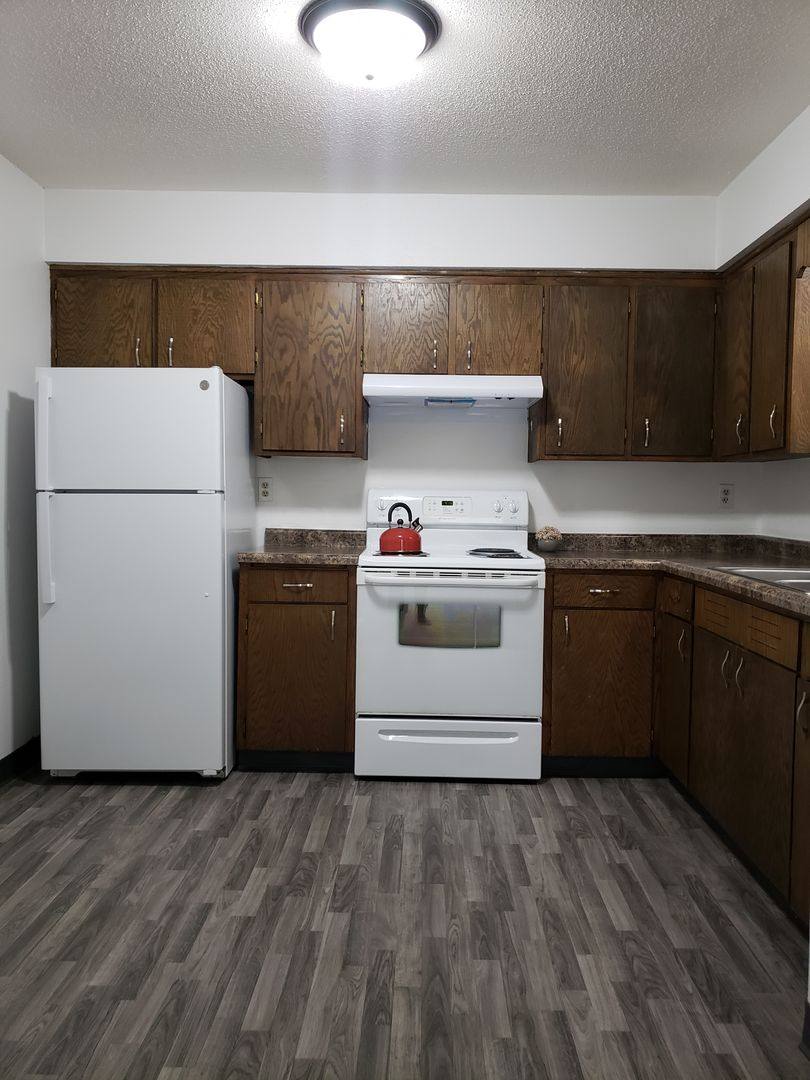 Apartment for rent at 904 Thomas Ave NE, Jamestown, ND 58401