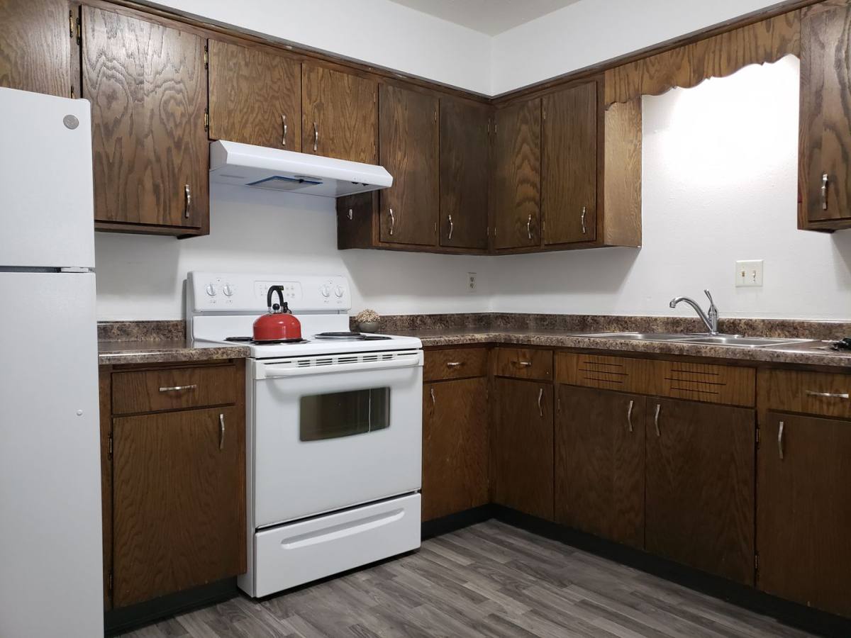 Apartment for rent at 904 Thomas Ave NE, Jamestown, ND 58401