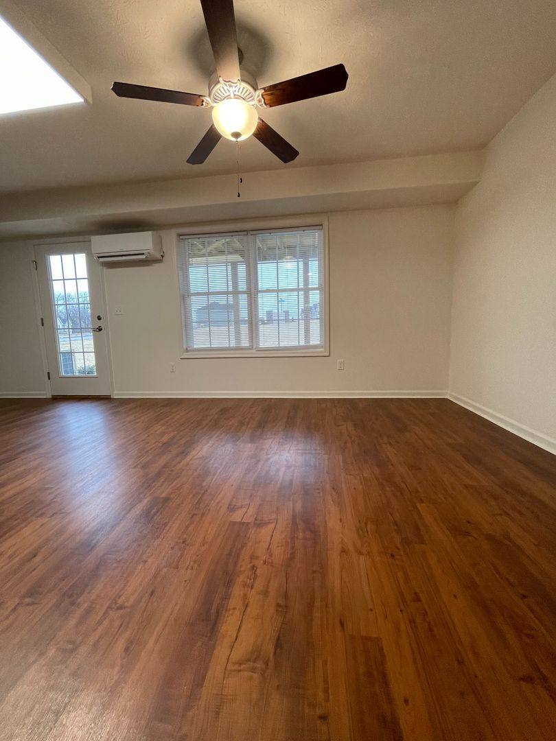 Apartment for rent at 2873 Congers Creek Rd, Harrisonburg, VA 22801