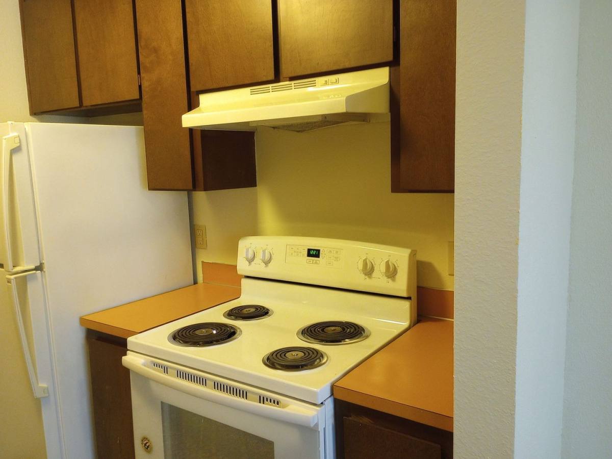 Apartment for rent at 708 Meador Ave, Bellingham, WA 98225