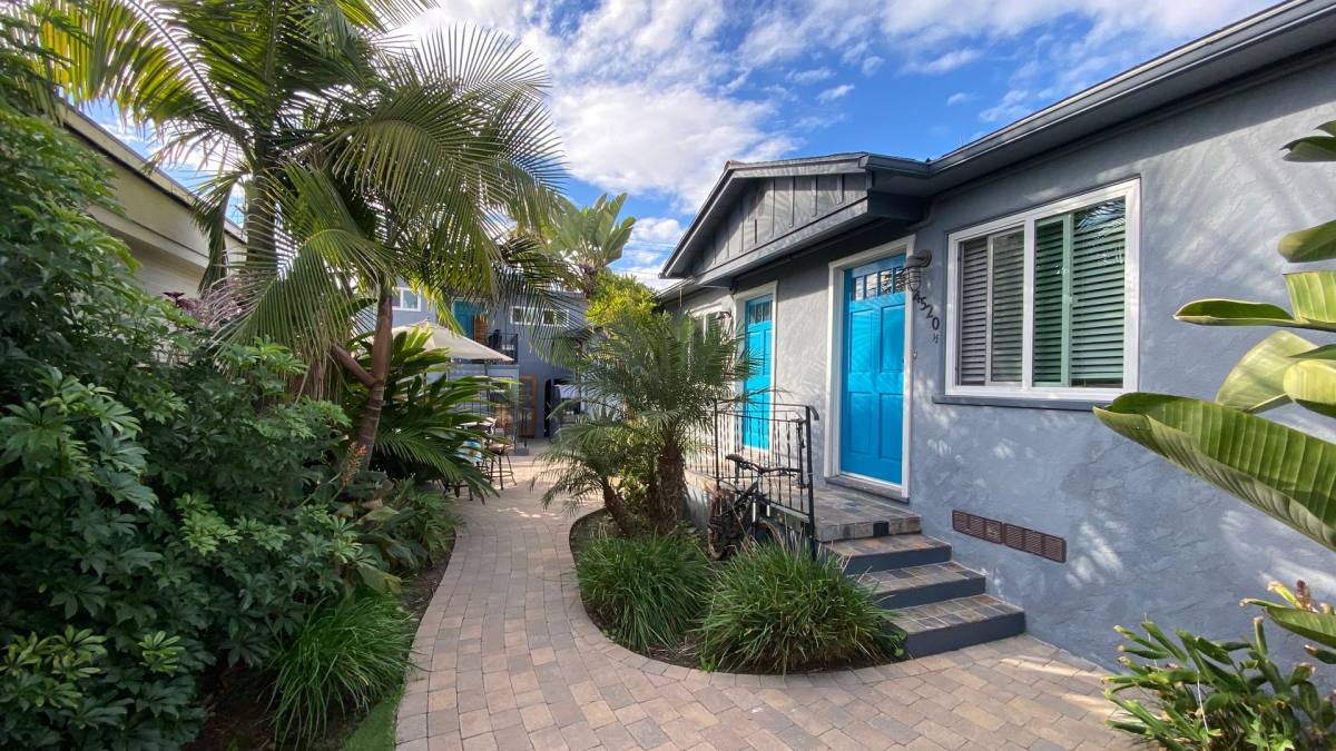 Apartment for rent at 4518-4524 30th St, San Diego, CA 92116