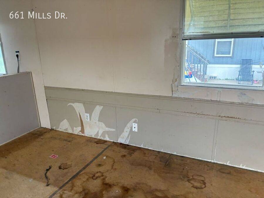 House for rent at 661 Mills Dr, Towanda, KS 67144