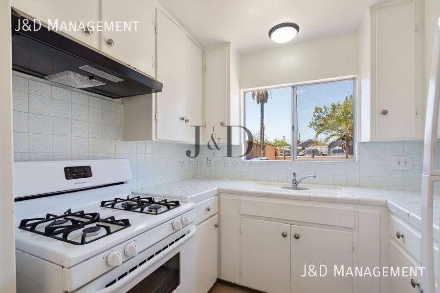 Apartment for rent at 2248 Ocean View Blvd #4, San Diego, CA 92113