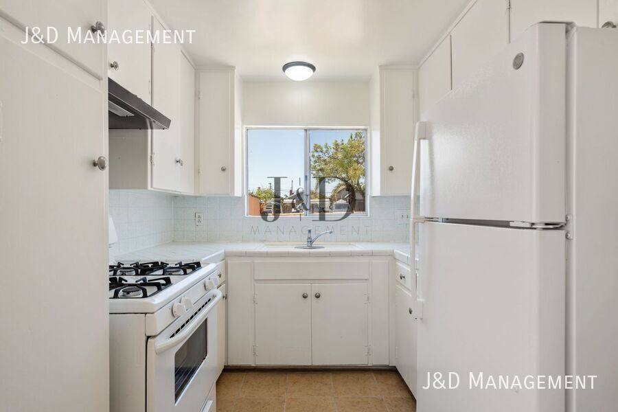 Apartment for rent at 2248 Ocean View Blvd #4, San Diego, CA 92113