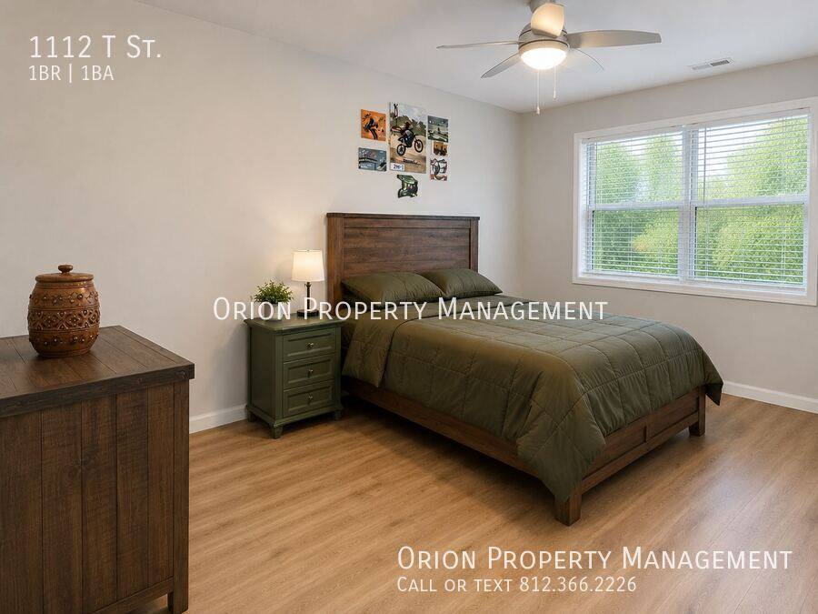 Apartment for rent at 1112 T St, Bedford, IN 47421
