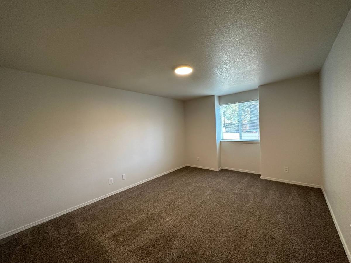 Condo for rent at 1550 NW Milwaukee Ave, Bend, OR 97703
