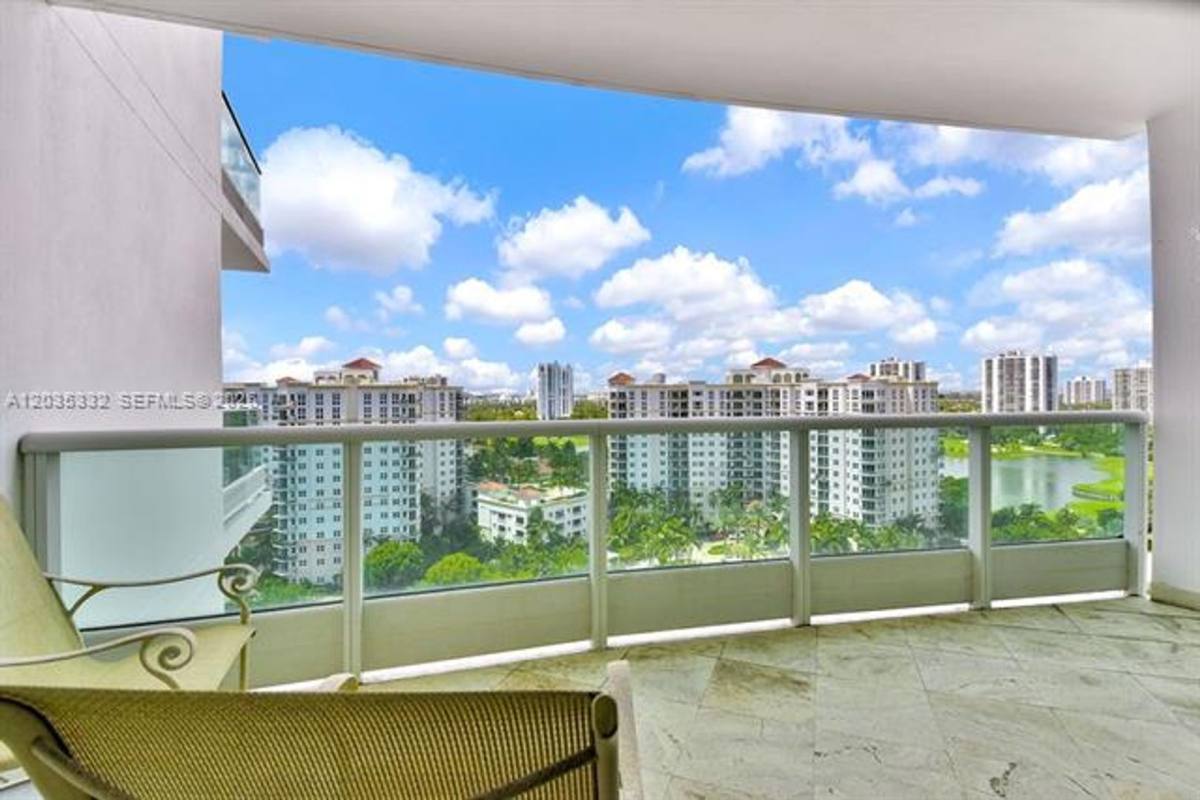 Apartment for rent at 19955 NE 38th Court, Miami, FL 33180