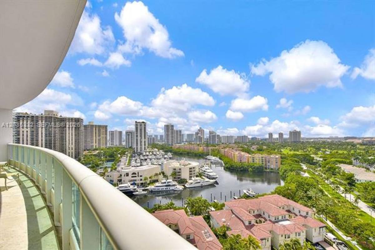 Apartment for rent at 19955 NE 38th Court, Miami, FL 33180