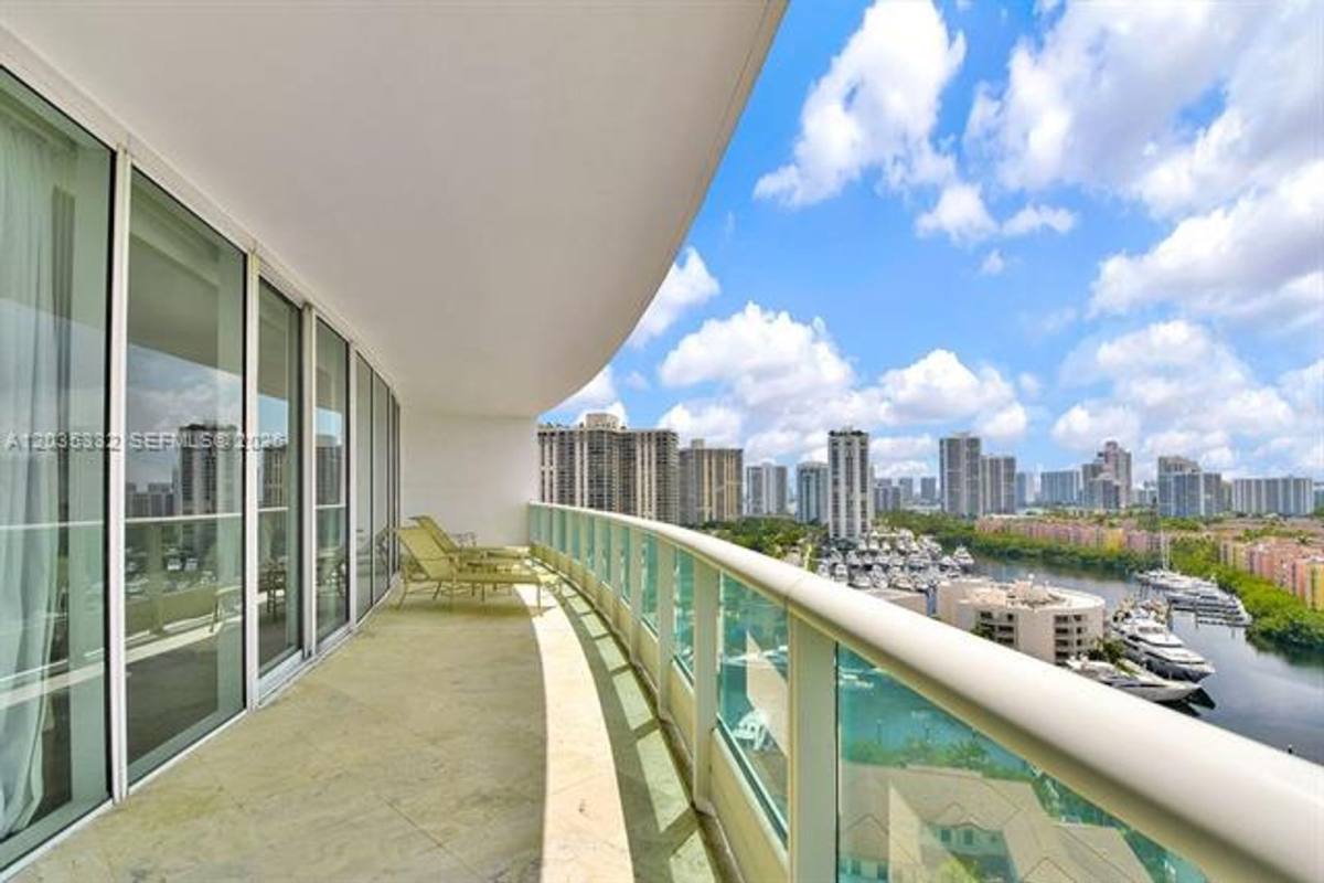 Apartment for rent at 19955 NE 38th Court, Miami, FL 33180