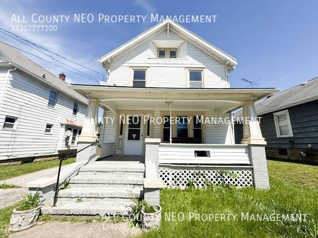 Apartment for rent at 859 Brown St #UP, Akron, OH 44311