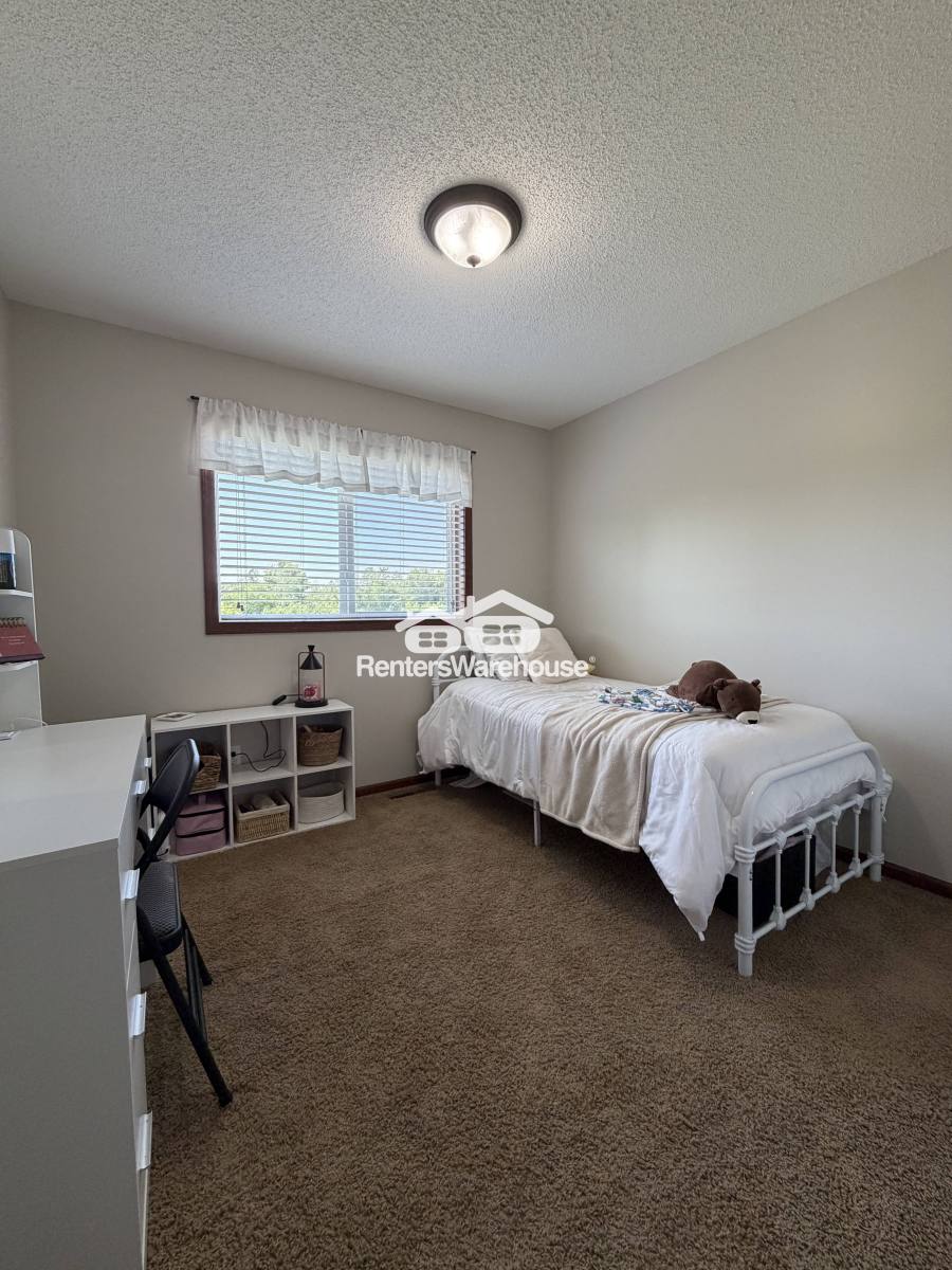 House for rent at 16784 Olivine St NW, Anoka, MN 55303