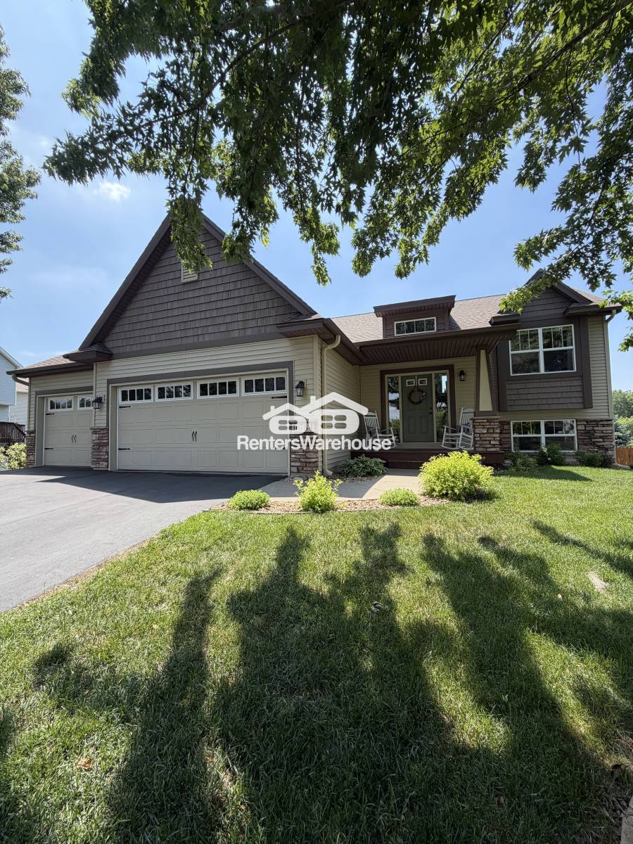 House for rent at 16784 Olivine St NW, Anoka, MN 55303