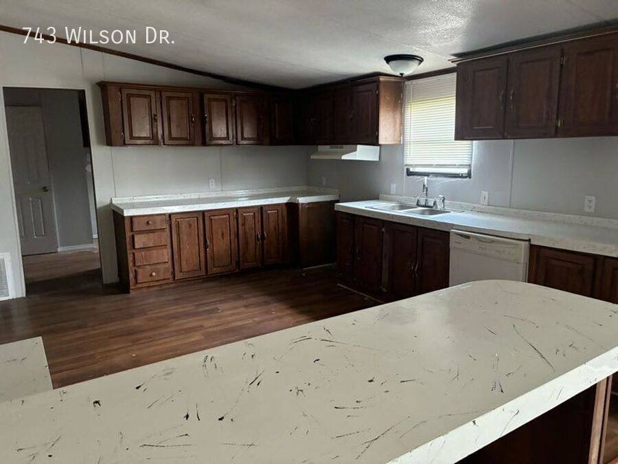 House for rent at 743 Wilson Dr, Towanda, KS 67144