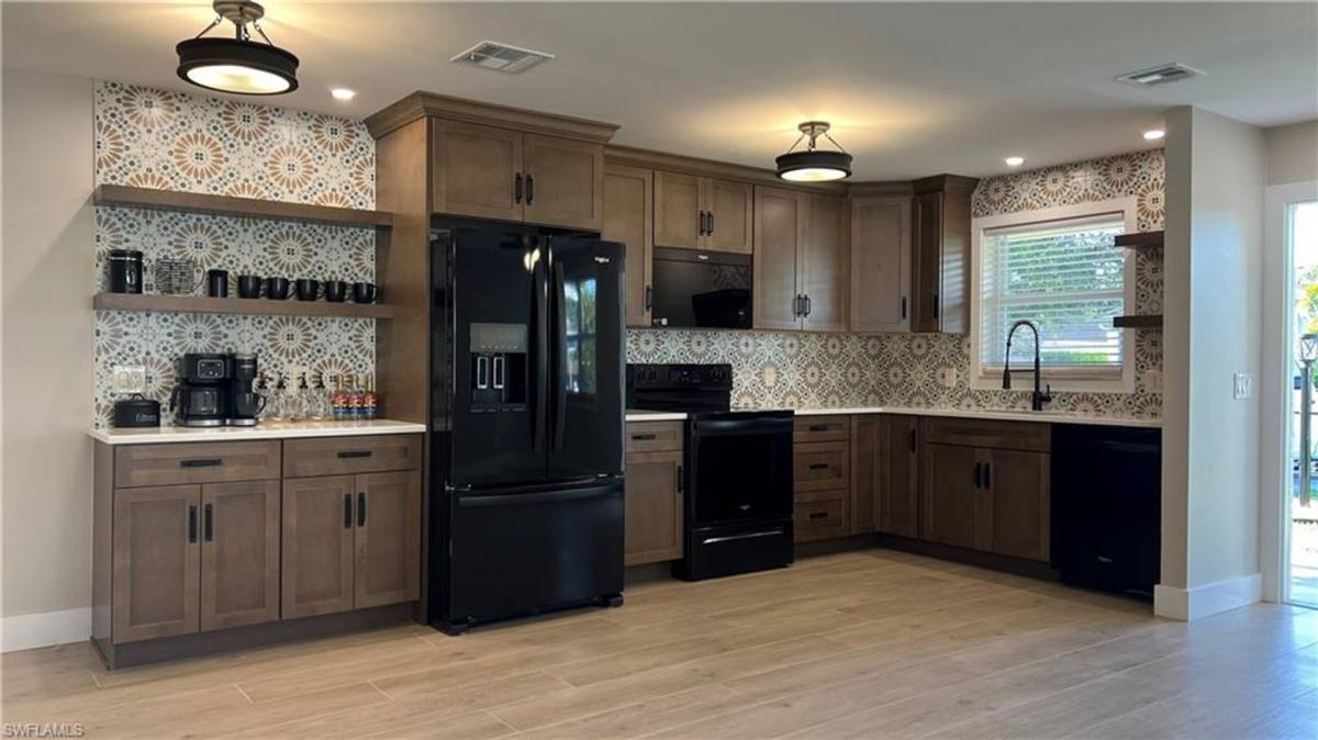 House for rent at 787 104th Ave N, Naples, FL 34108