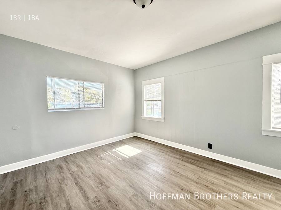 Apartment for rent at 429 W Cowles St, Long Beach, CA 90813