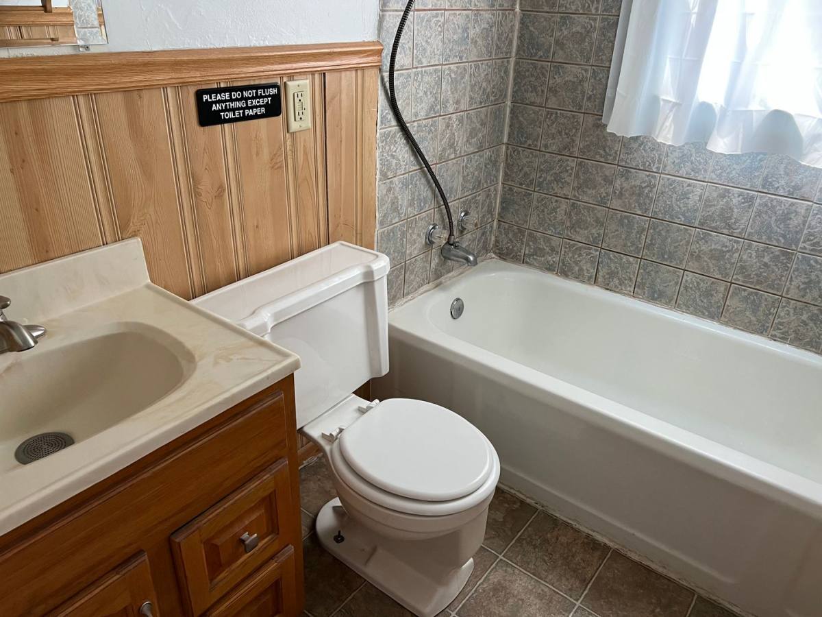 Apartment for rent at 1115 E 7th St, Cheyenne, WY 82007