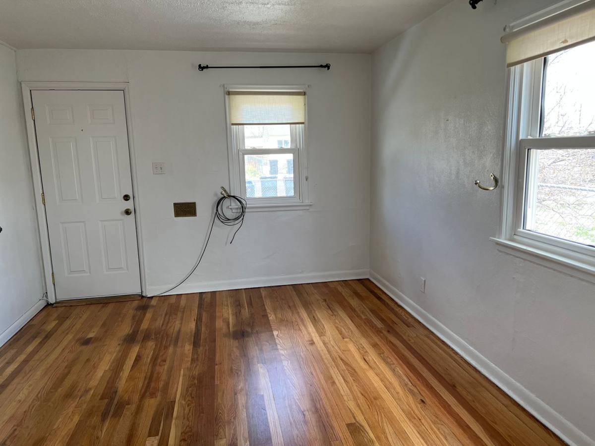 Apartment for rent at 1115 E 7th St, Cheyenne, WY 82007