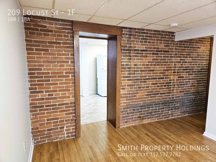 Apartment for rent at 209 Locust St #1F, East Berlin, PA 17316