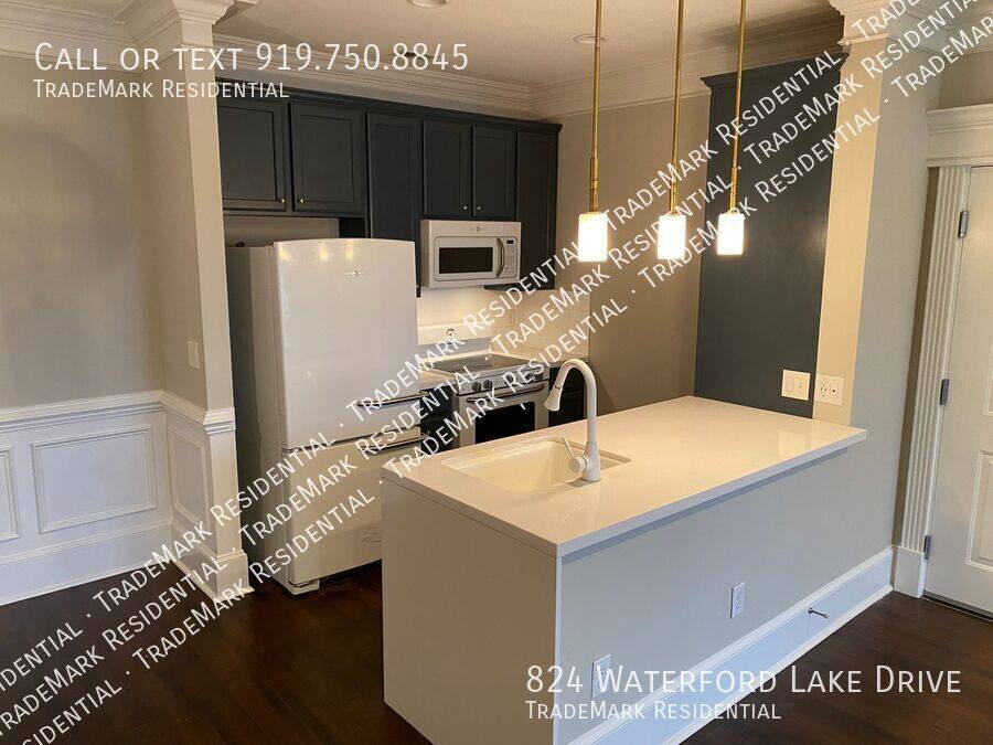 House for rent at 824 Waterford Lake Dr, Cary, NC 27519