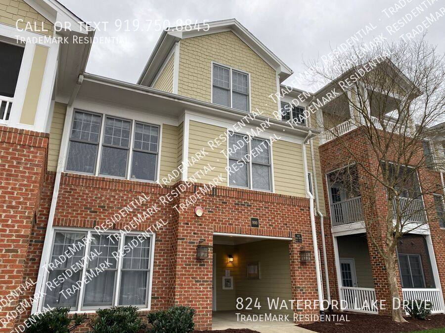 House for rent at 824 Waterford Lake Dr, Cary, NC 27519