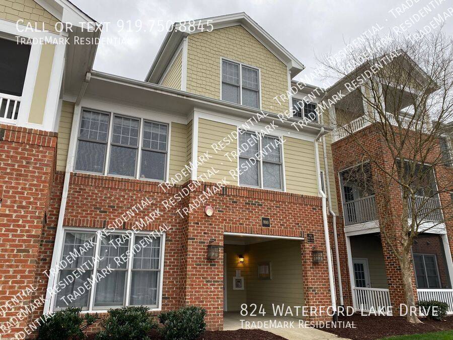 House for rent at 824 Waterford Lake Dr, Cary, NC 27519