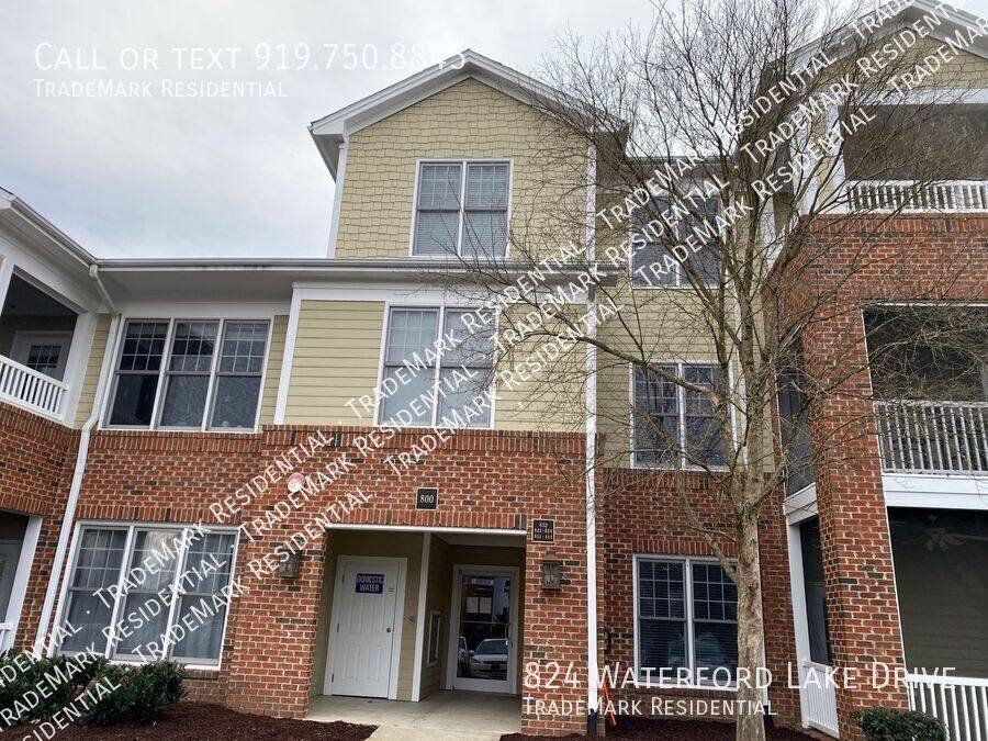 House for rent at 824 Waterford Lake Dr, Cary, NC 27519