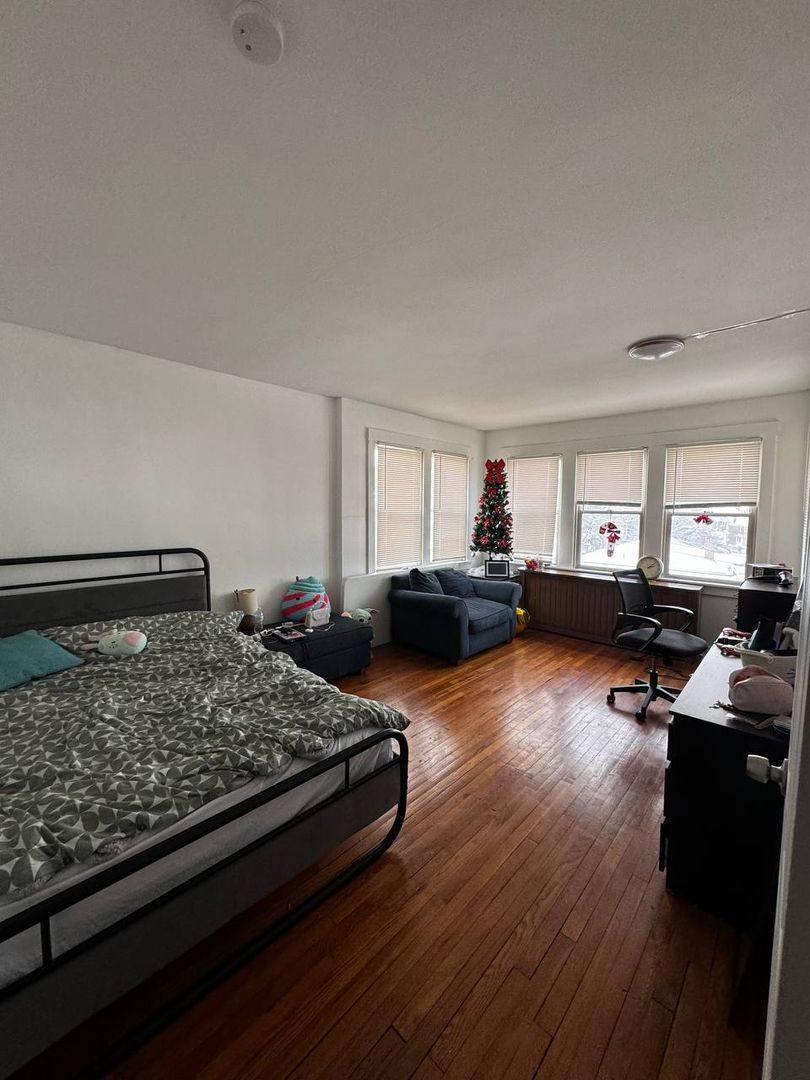 Apartment for rent at 2826 Clermont Ave, Pittsburgh, PA 15227