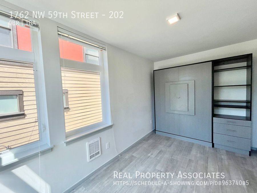Apartment for rent at 1762 NW 59th St #202, Seattle, WA 98107