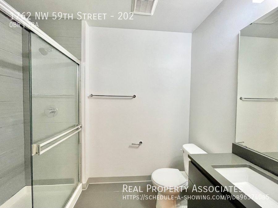Apartment for rent at 1762 NW 59th St #202, Seattle, WA 98107