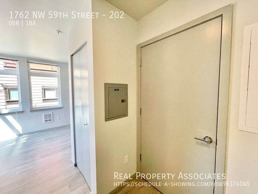 Apartment for rent at 1762 NW 59th St #202, Seattle, WA 98107