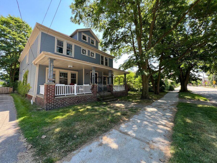 Apartment for rent at 1441 W 58th St #1, Cleveland, OH 44102
