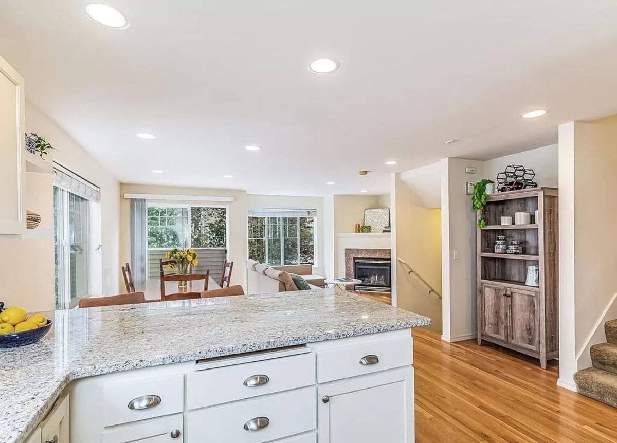 Townhouse for rent at 8510 B Midvale Ave N, Seattle, WA 98103