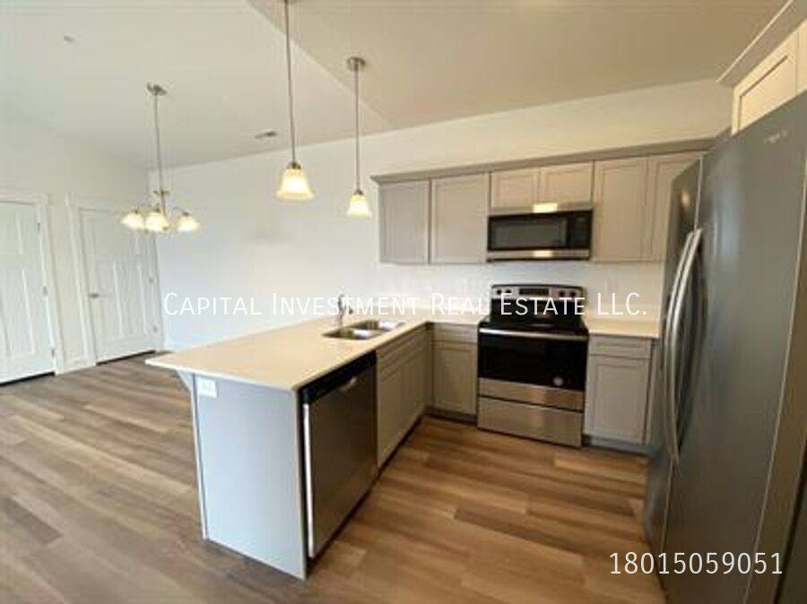 Condo for rent at 947 W Coral Charm Way #K302, Lehi, UT 84043