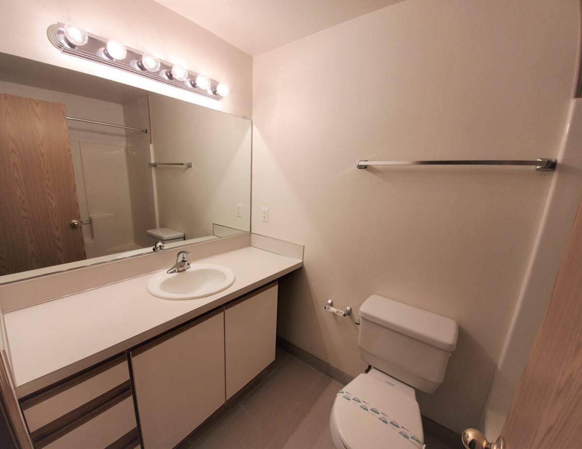 Apartment for rent at 16208 NE 8th St, Vancouver, WA 98684