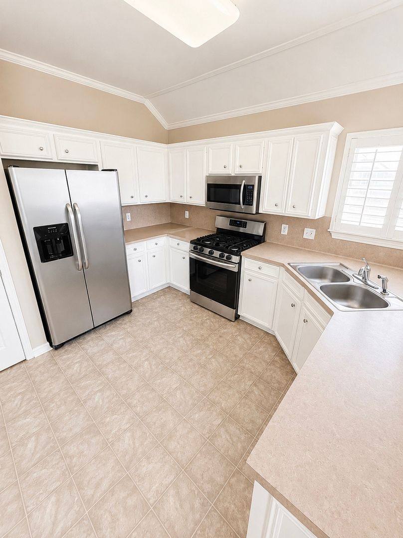 House for rent at 2914 Le Oaks, Bossier City, LA 71111