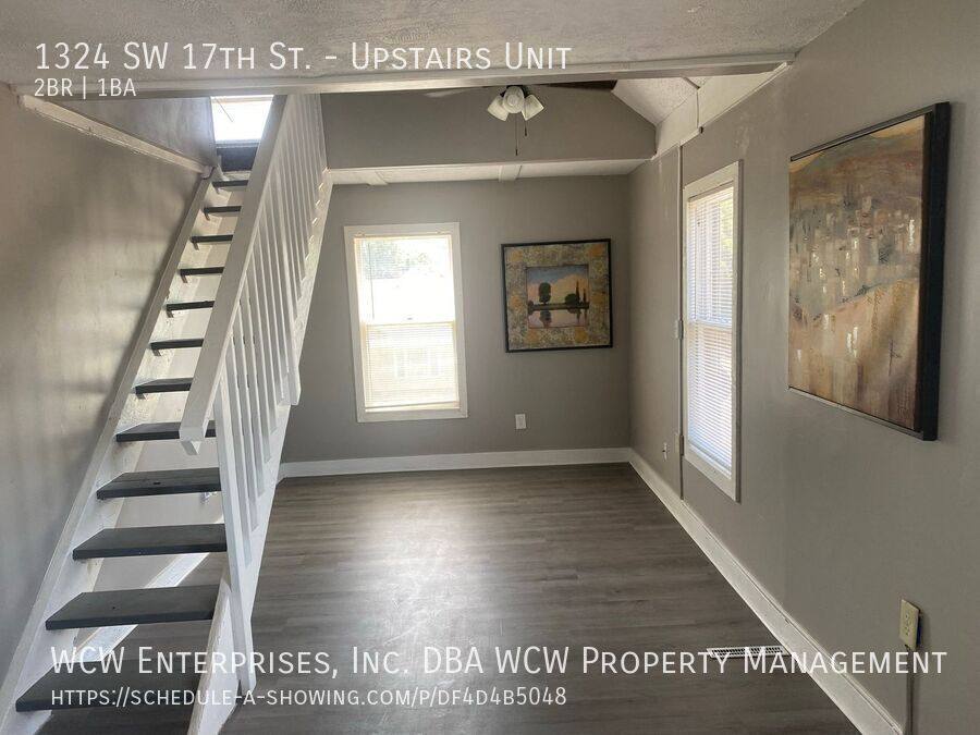 Apartment for rent at 1324 SW 17th St #UPSTAIRS, Topeka, KS 66604