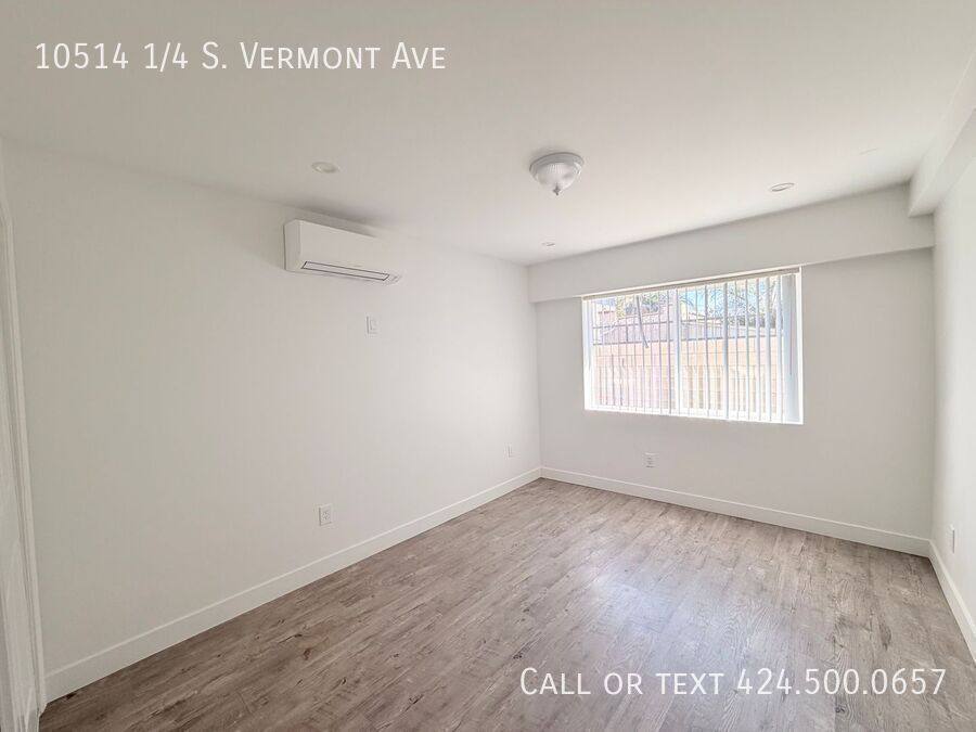 Apartment for rent at 10514 1 4 S Vermont Ave, Los Angeles, CA 90044