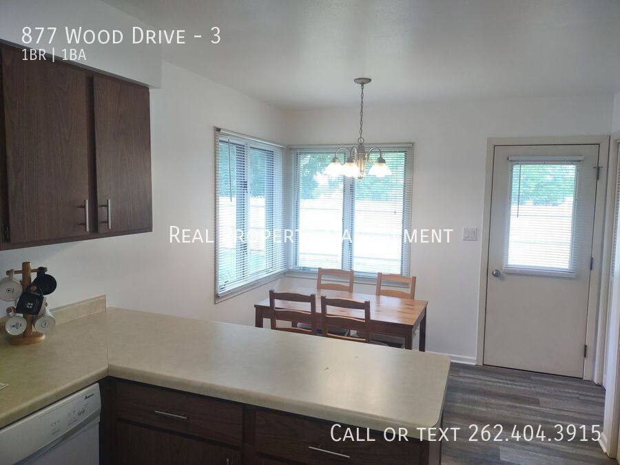 Apartment for rent at 877 Wood Dr #3, Oconomowoc, WI 53066