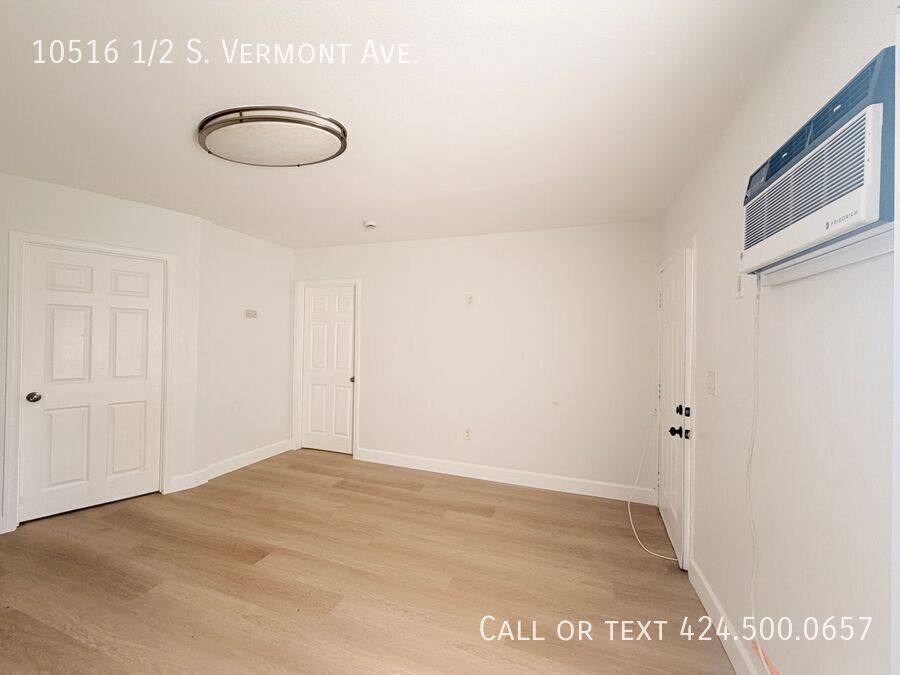 Apartment for rent at 10516 1 2 S Vermont Ave, Los Angeles, CA 90044