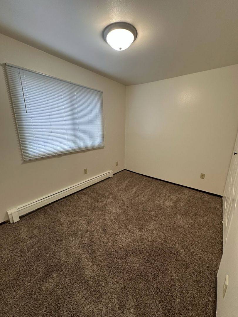 Apartment for rent at 2523 7th Ave S, Grand Forks, ND 58201