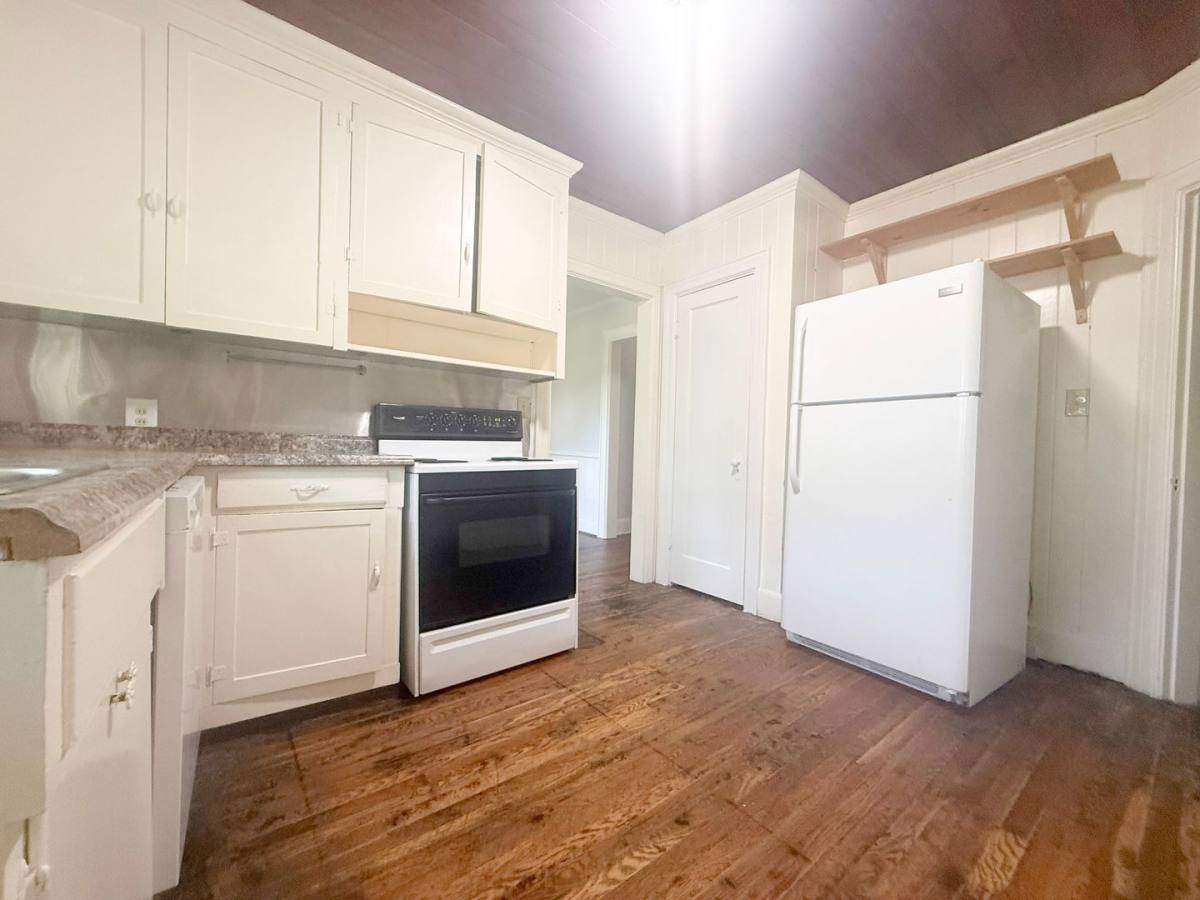 House for rent at 100 Davis Ave, Cookeville, TN 38501