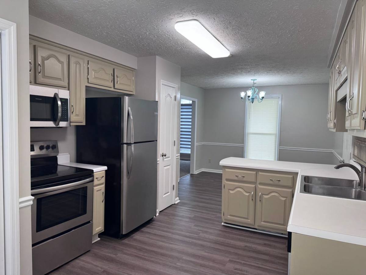 House for rent at 203 Melodie Dr, Clarksville, TN 37043