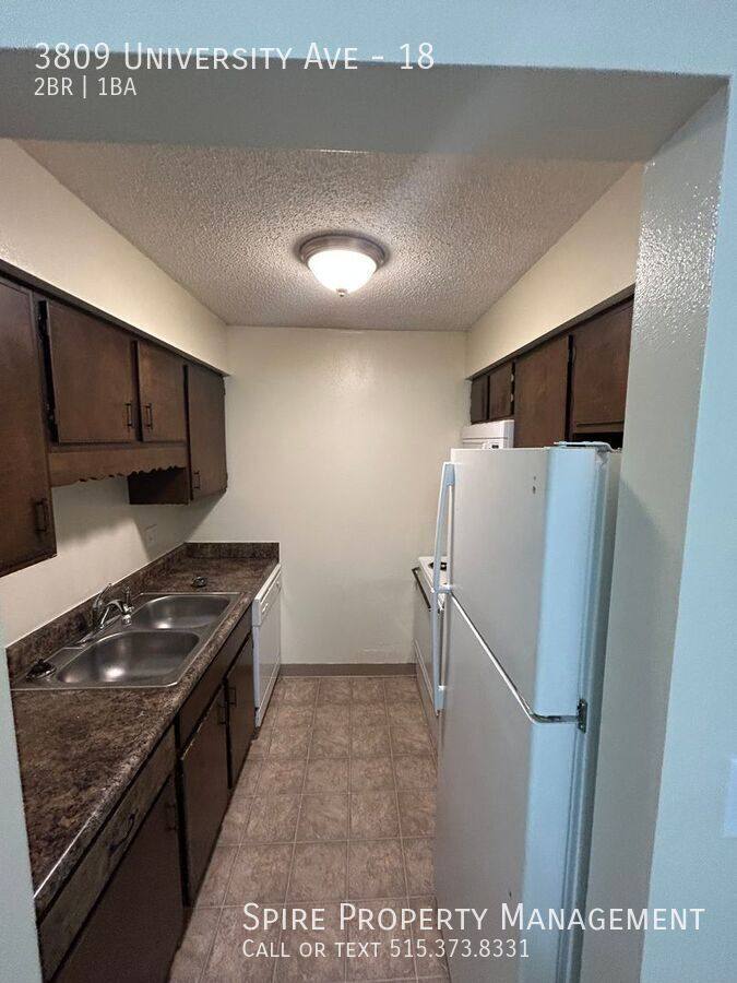 Apartment for rent at 3809 University Ave #18, Des Moines, IA 50311
