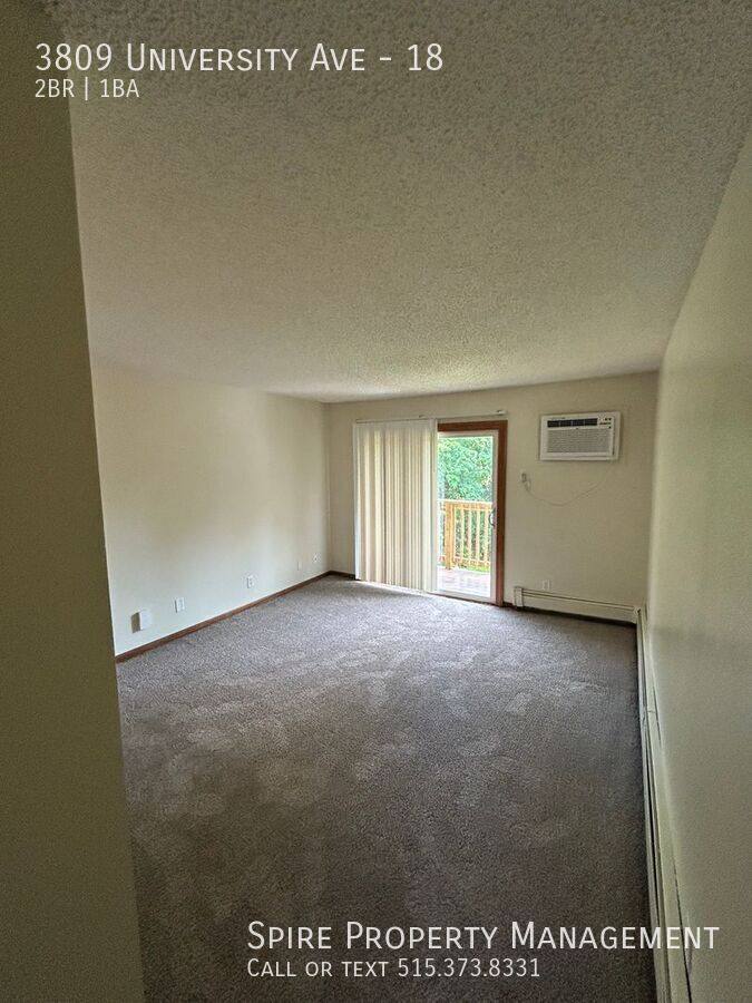 Apartment for rent at 3809 University Ave #18, Des Moines, IA 50311