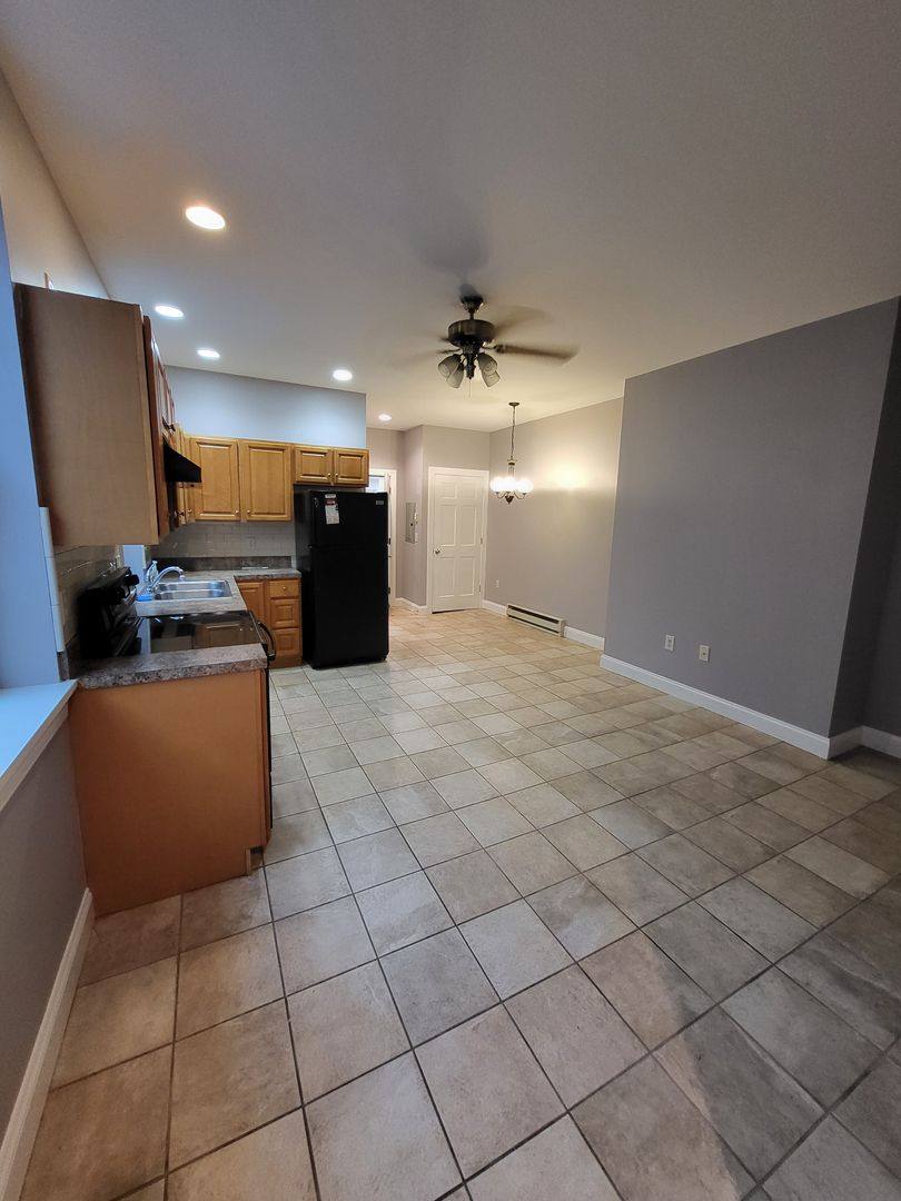 Apartment for rent at 156 Locust St, Columbia, PA 17512