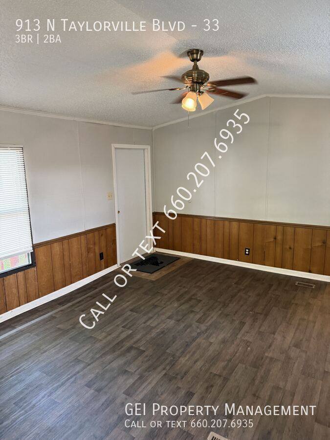 House for rent at 913 N Taylorville Blvd #33, Taylorville, IL 62568