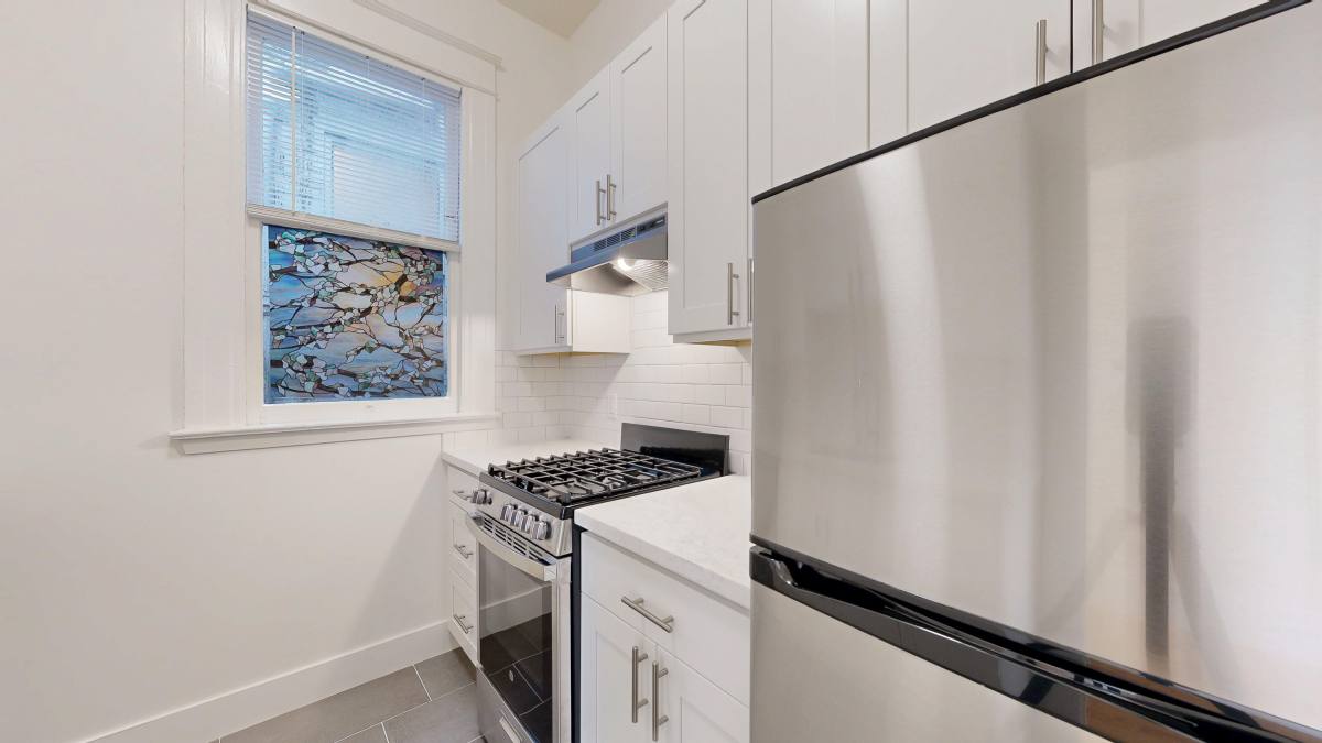 Apartment for rent at 1560 Sacramento St #211, San Francisco, CA 94109