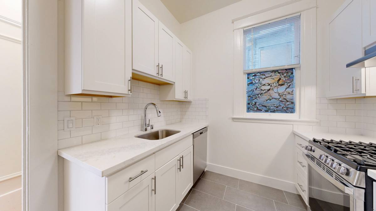 Apartment for rent at 1560 Sacramento St #211, San Francisco, CA 94109