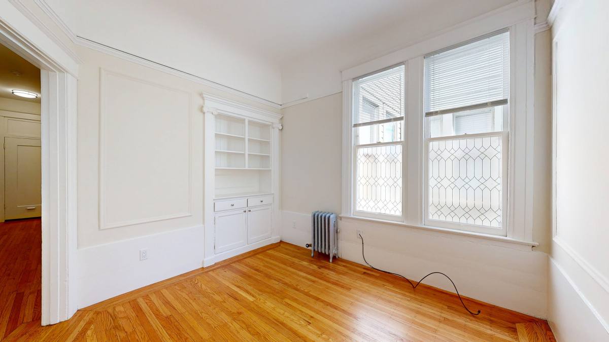 Apartment for rent at 1560 Sacramento St #211, San Francisco, CA 94109